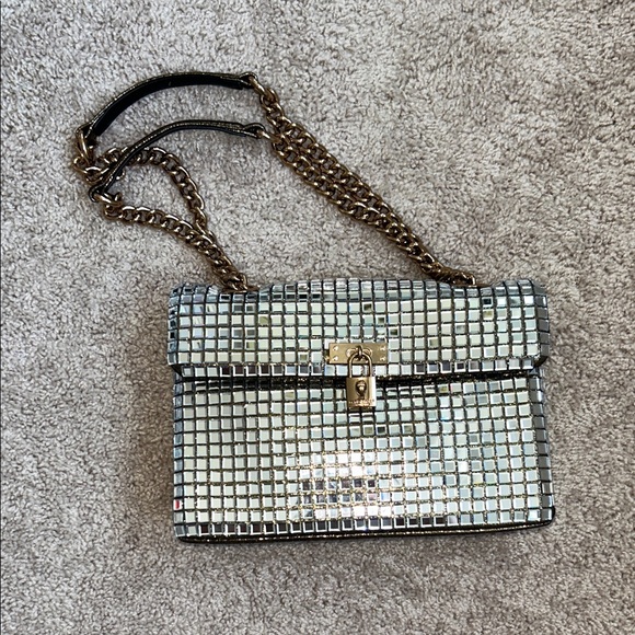 Kurt Geiger Silver Crossbody Bag with Gold Chain - Picture 3 of 14